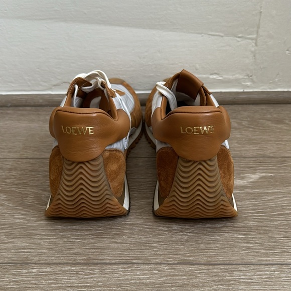 Loewe Suede flow runner sneakers - Picture 5 of 10